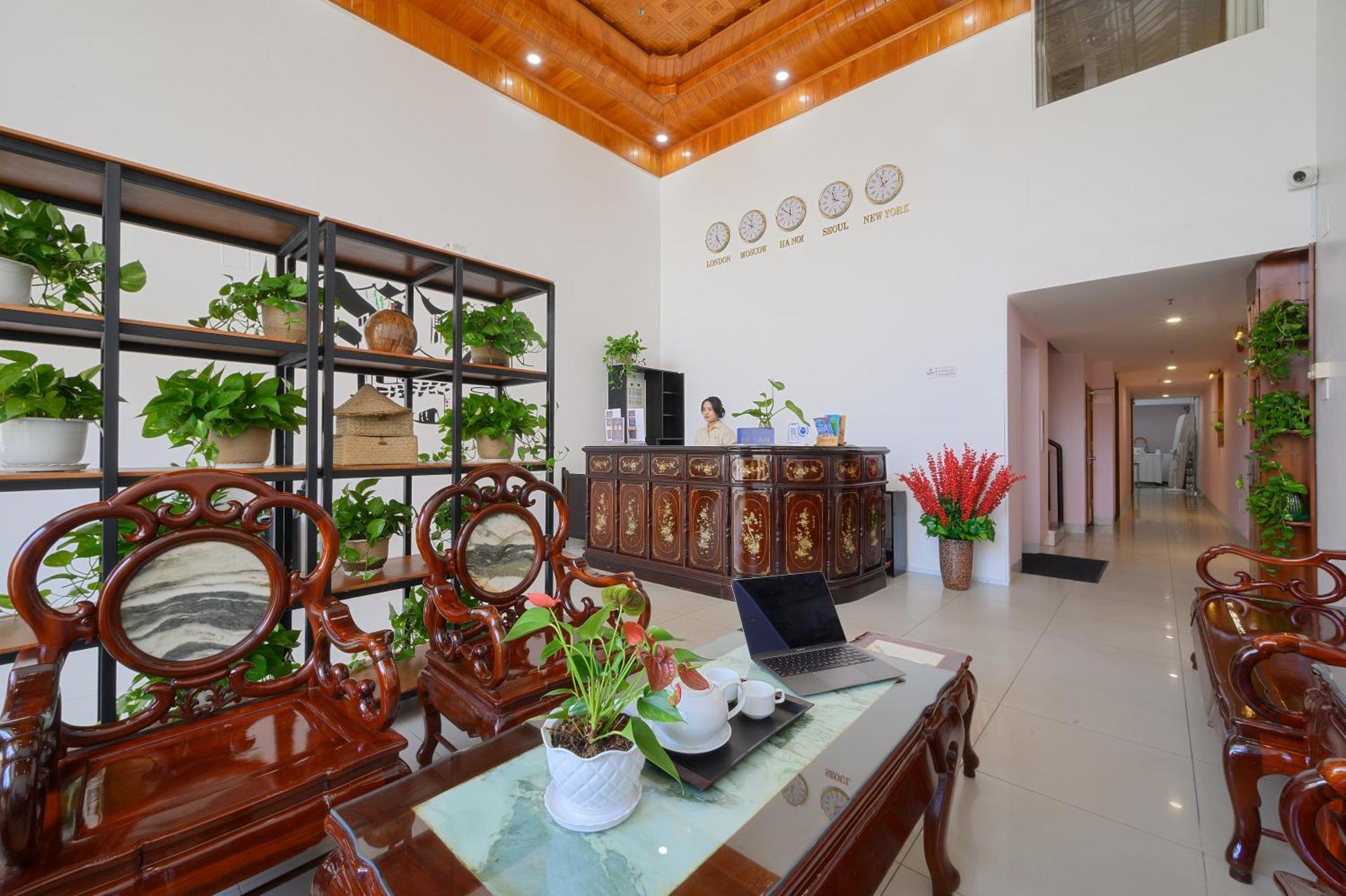 Luxy Park Hotel - Phu Quoc Centre Exteriör bild