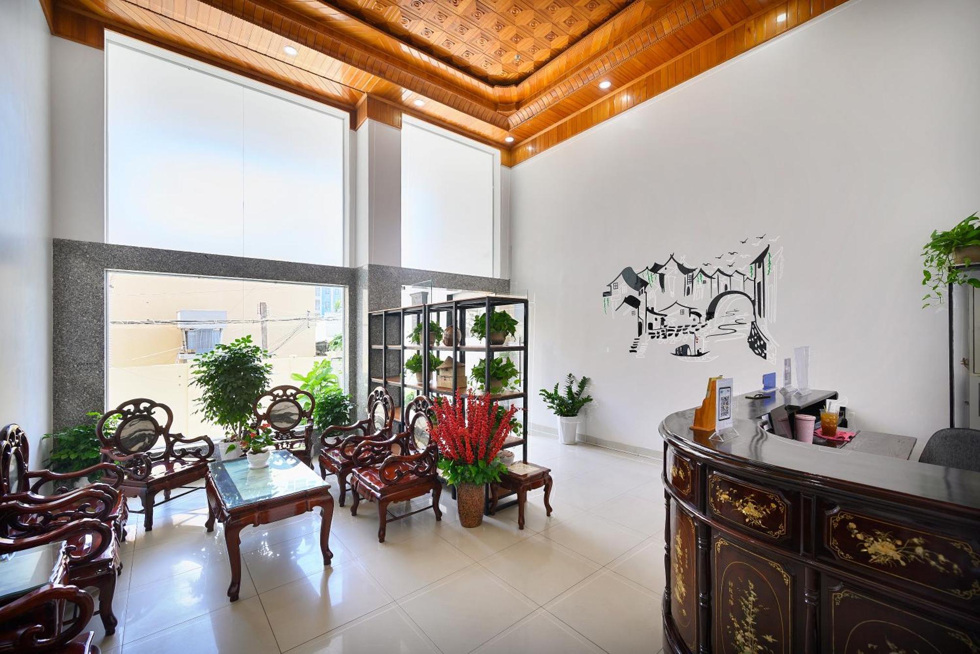 Luxy Park Hotel - Phu Quoc Centre Exteriör bild