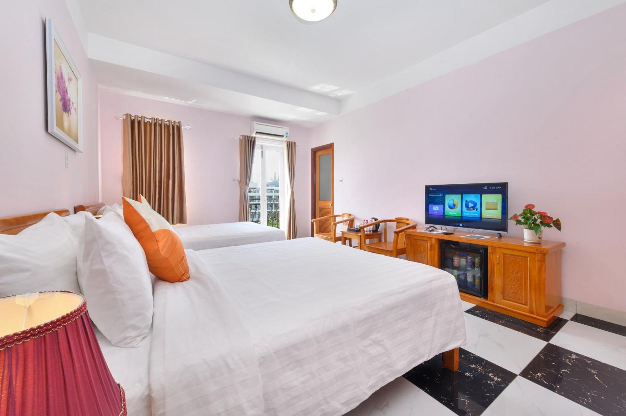 Luxy Park Hotel - Phu Quoc Centre Exteriör bild